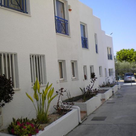 Blue Oasis Gardens Apartamento Limassol Exterior foto