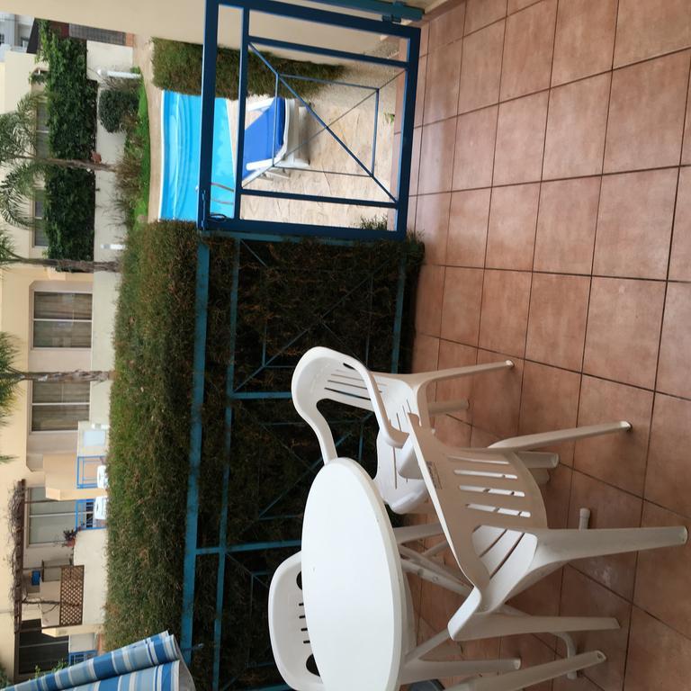 Blue Oasis Gardens Apartamento Limassol Exterior foto