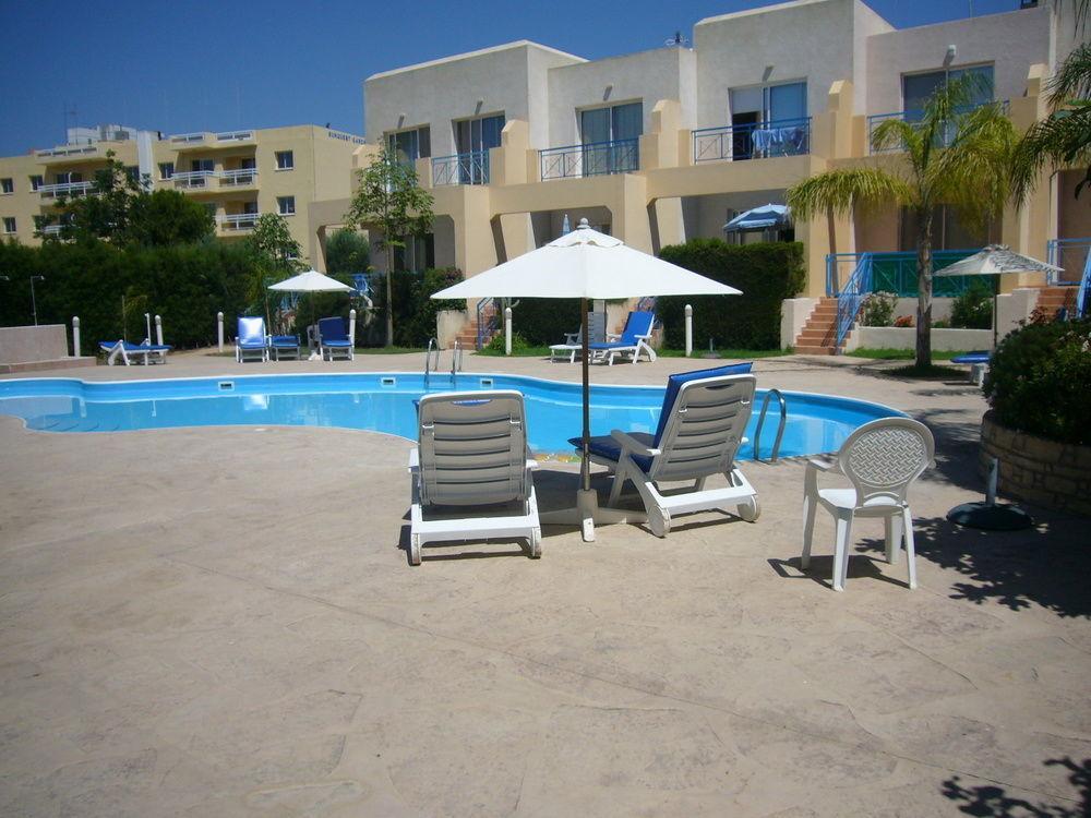 Blue Oasis Gardens Apartamento Limassol Exterior foto