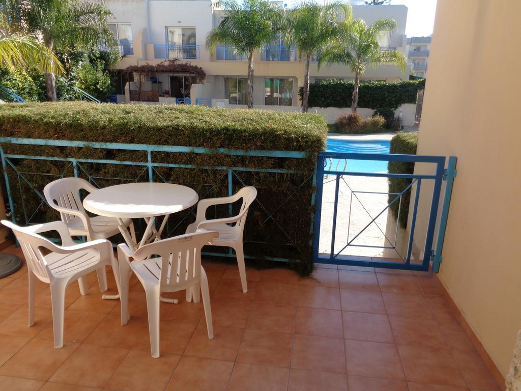 Blue Oasis Gardens Apartamento Limassol Exterior foto