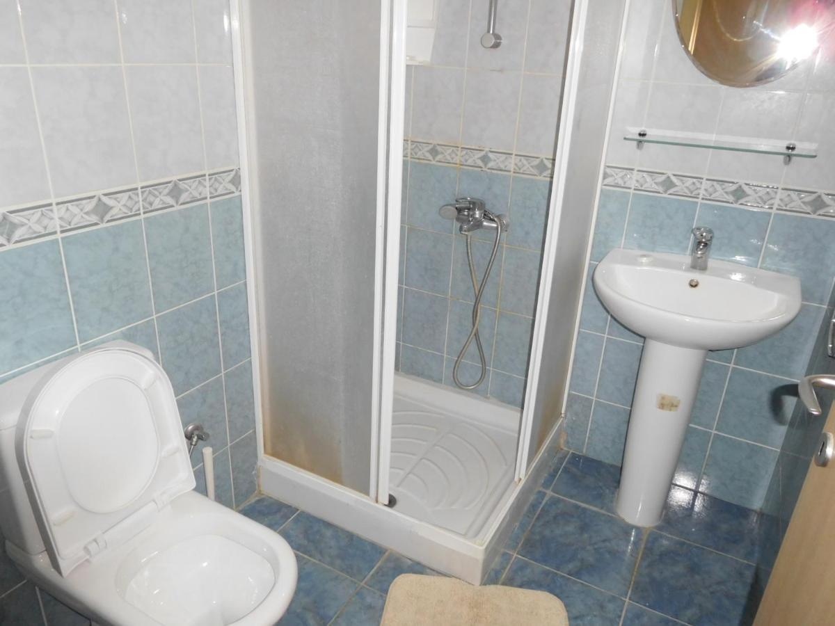 Blue Oasis Gardens Apartamento Limassol Exterior foto