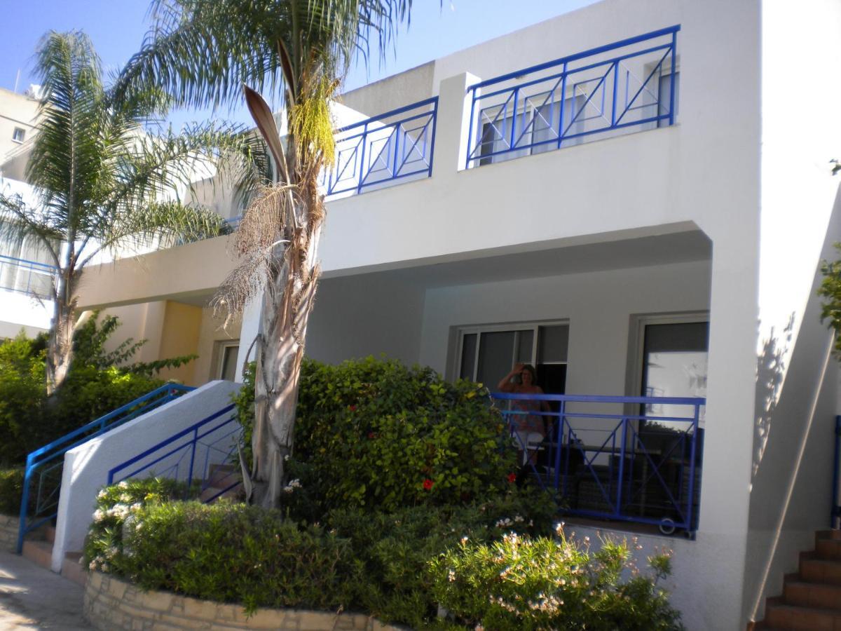 Blue Oasis Gardens Apartamento Limassol Exterior foto